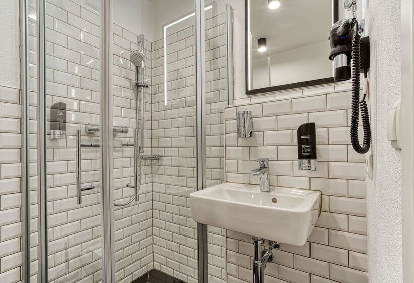 Номер Стандарт Индивидуальный, Nyce Hotel Ingolstadt, Trademark Collection By Wyndham