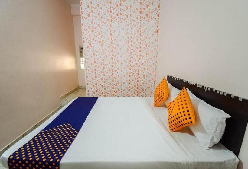 Háromágyas Classic Szoba, Spot On 66974 Hotel Shri Gurukripa
