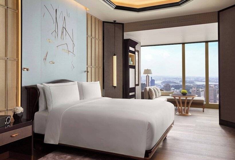 Номер Deluxe Вид на Озеро, The Ritzcarlton, Nanjing