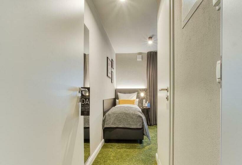 Номер Стандарт Индивидуальный, Nyce Hotel Ingolstadt, Trademark Collection By Wyndham