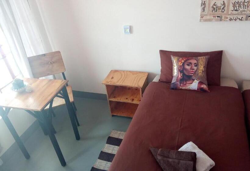 غرفة قياسية, Stop 'n Stay Otavi Rest Camp