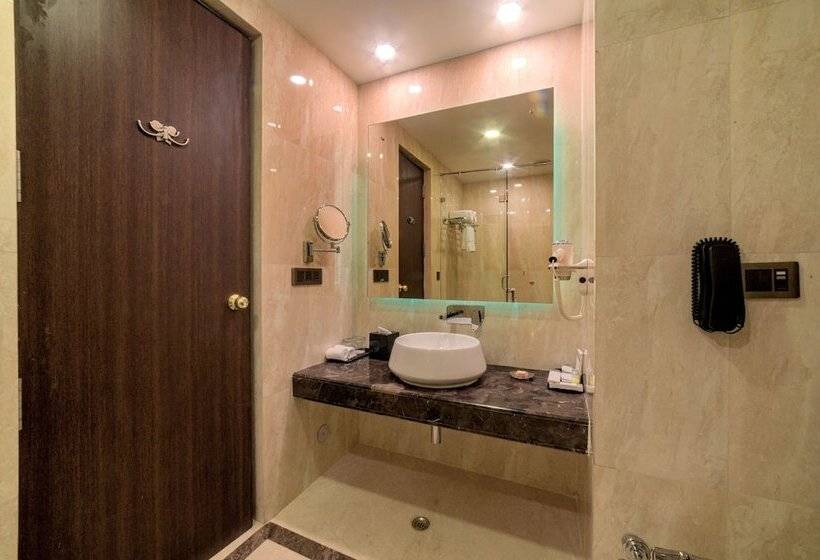 Полулюкс, Vivanta Jamshedpur, Golmuri