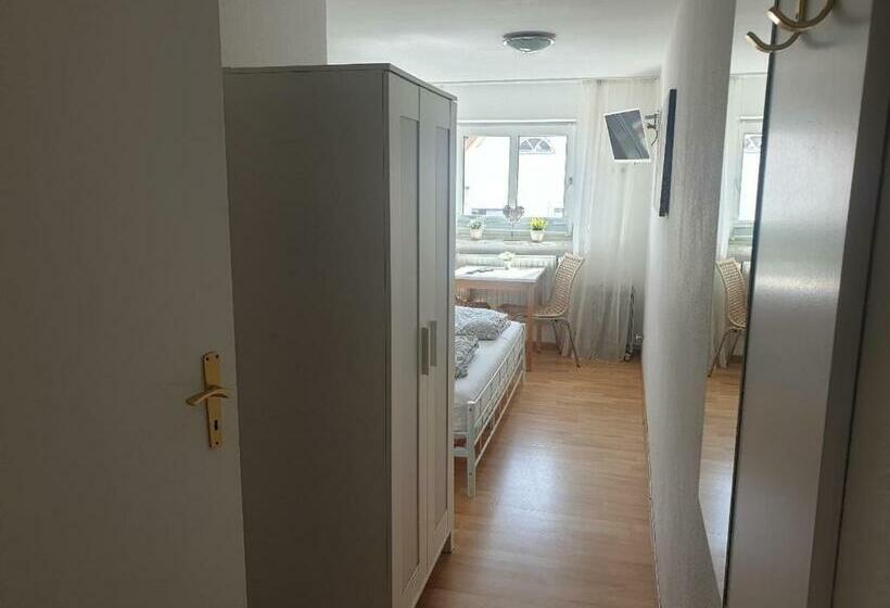 带大床的标准间, Rooming24, Kleine Pension