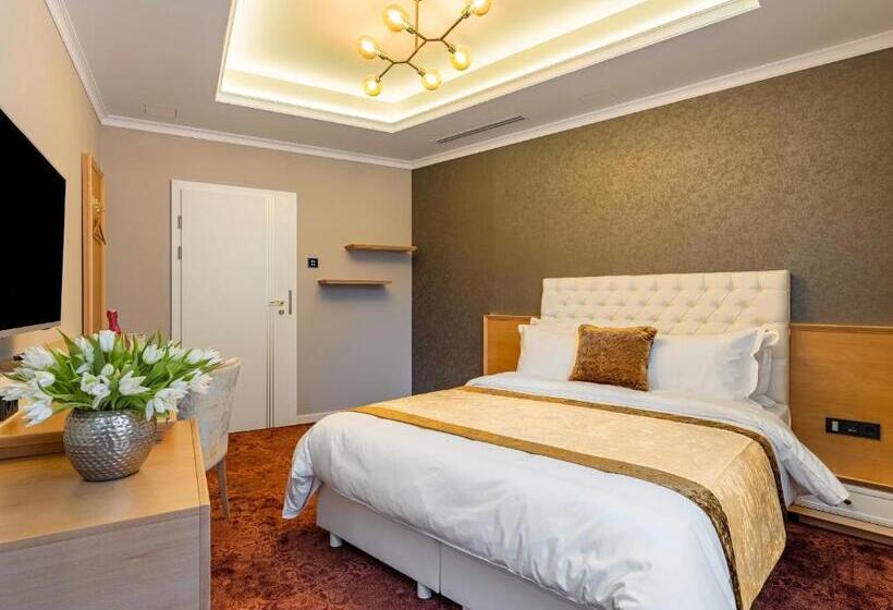 اتاق لوکس, Pergola Boutique