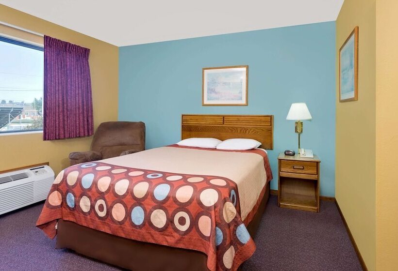 Номер Superior, Super 8 By Wyndham Dyersville