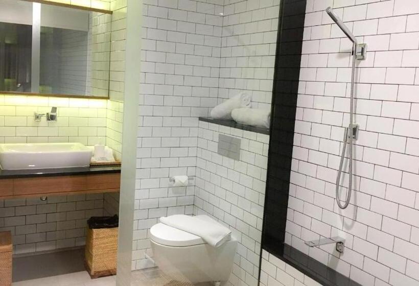סוויטה משפחתית, Nagomi Suites &
