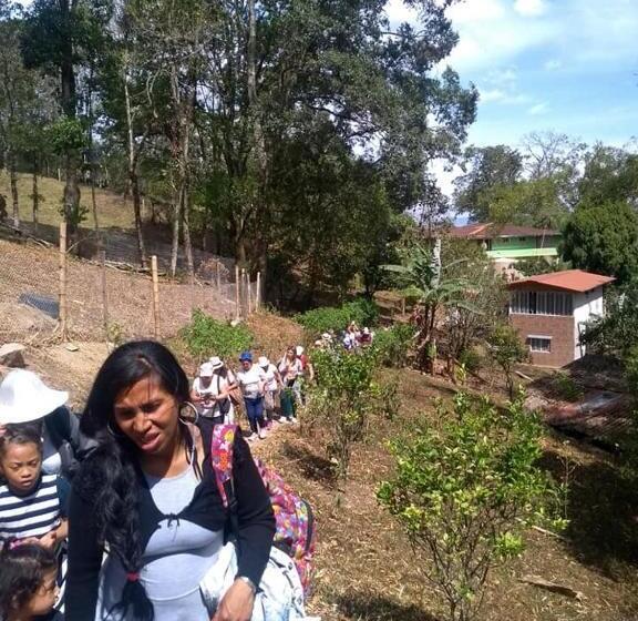 Номер Стандарт, Centro Vacacional Y Recreativo La Ermita   Sasaima