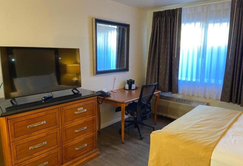 Люкс Кровать Кинг, Toppenish Inn And Suites
