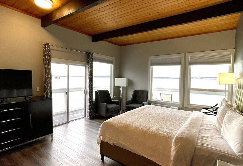 Номер Стандарт, Tides Inn & Suites