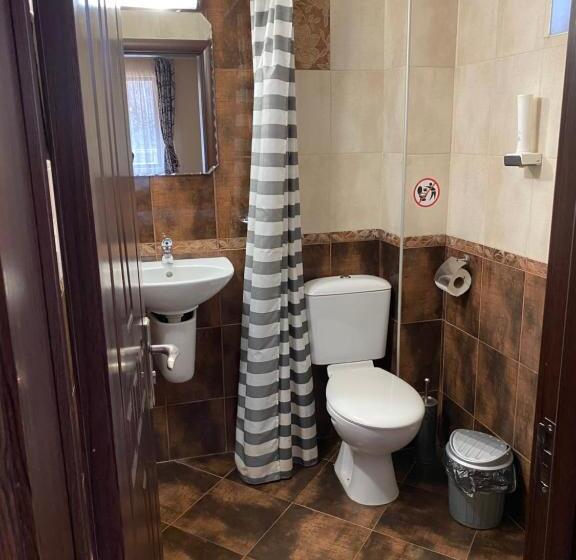 اتاق لوکس, Kot Garden Guest House