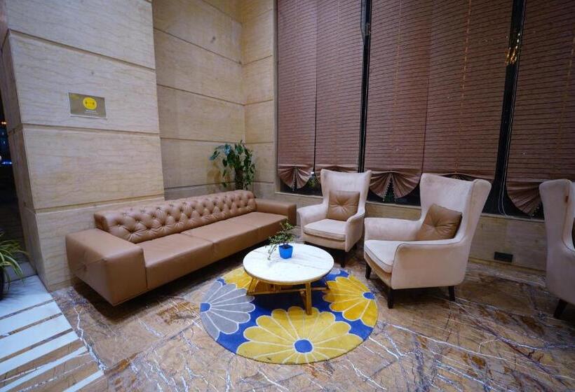 اتاق لوکس, Babylon Capital
