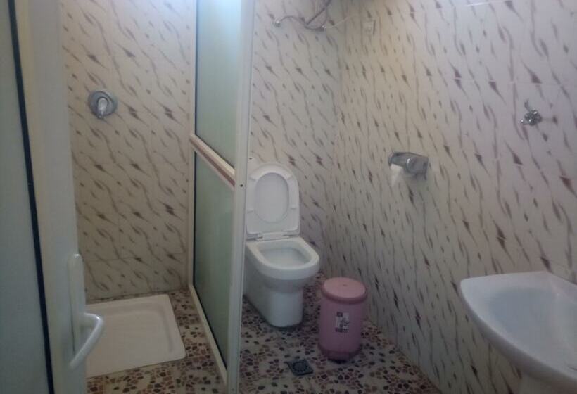 اتاق لوکس سه تخته, Honey Land Hotel Lalibela