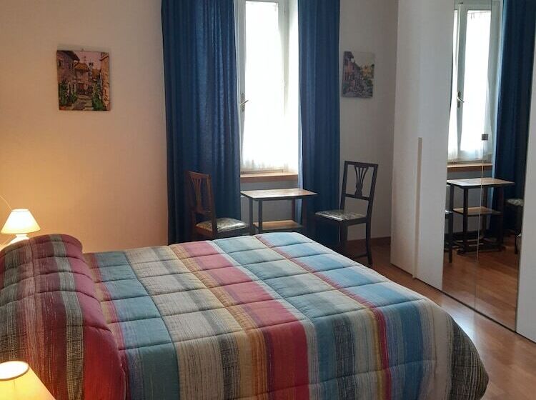 Номер Стандарт Трехместный, Camere Carli