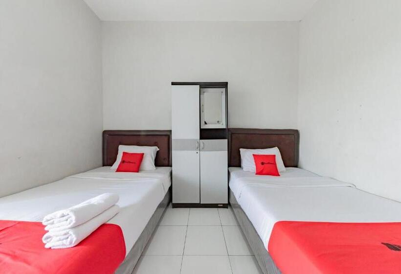 Номер Стандарт, Reddoorz Syariah Near Rs Hermina Sukabumi