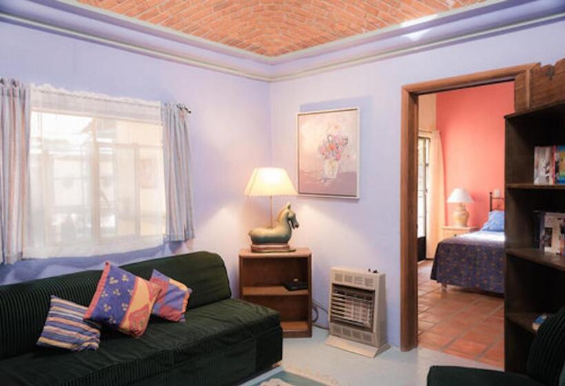 デラックストリプルルーム, Boutique Hotel Casa Camellia