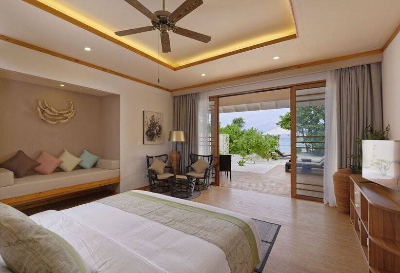ویلای 1 خوابه, Brennia Kottefaru Maldives