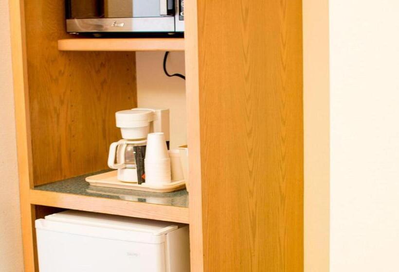 Люкс Кровать Кинг, Village Inn & Suites Marysville