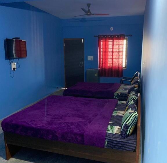 4인용 스탠다드 룸, Seafront Guest House