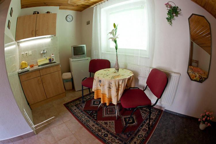 דירת חדר, Pension Karst Blansko