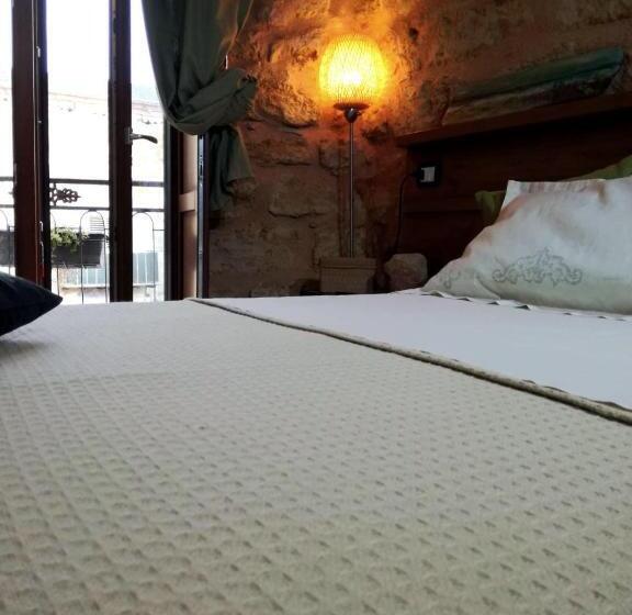 اتاق استاندارد, Aljama   Downtown B&b