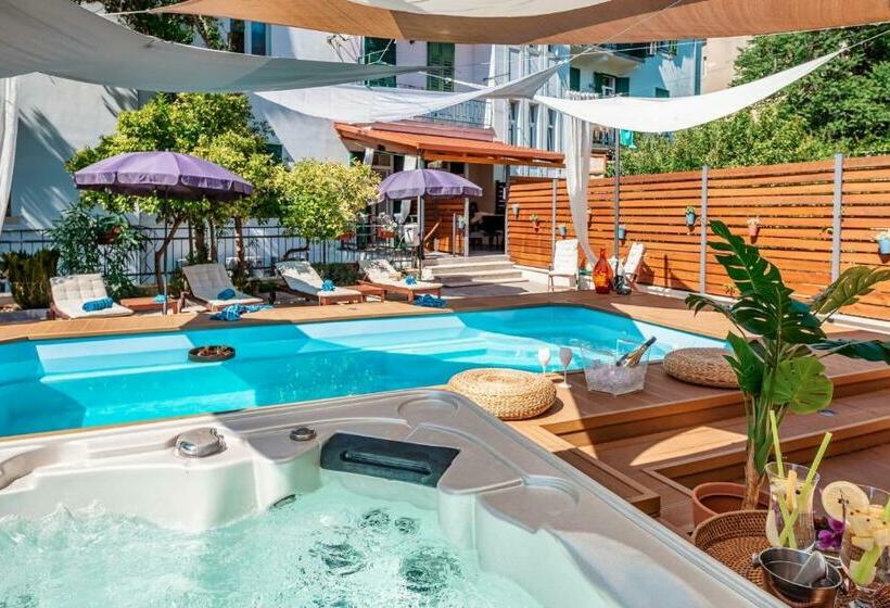Номер Superior Кровать Кинг, Evala Luxury Rooms With Pool And Garden