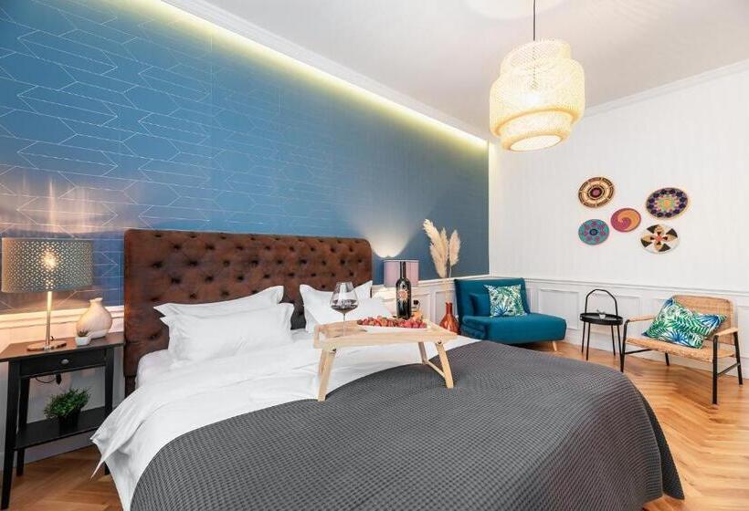 Номер Superior Кровать Кинг, Evala Luxury Rooms With Pool And Garden