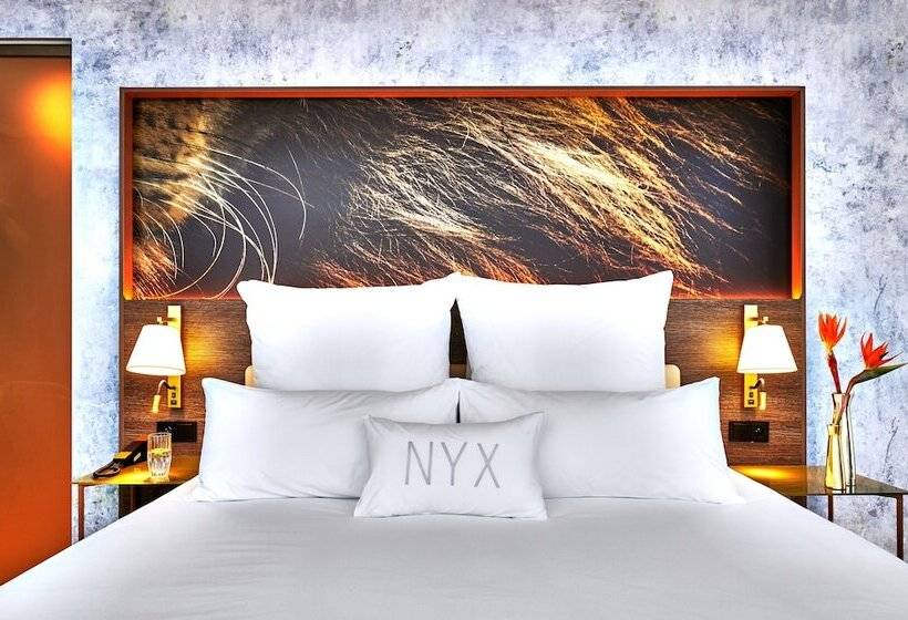 Полулюкс, Nyx Hotel Warsaw By Leonardo Hotels