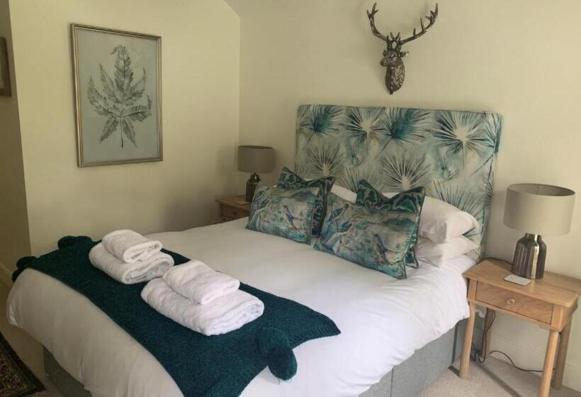 Номер Стандарт Вид на Сад, Scarborough Hill Country Inn