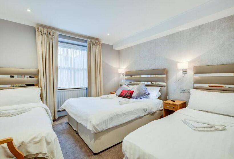 Четырехместный Номер Стандарт, Kingswaypark Hotel At Park Avenue