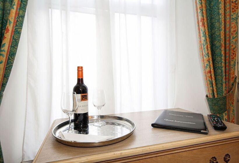 Номер Стандарт, Kingswaypark Hotel At Park Avenue