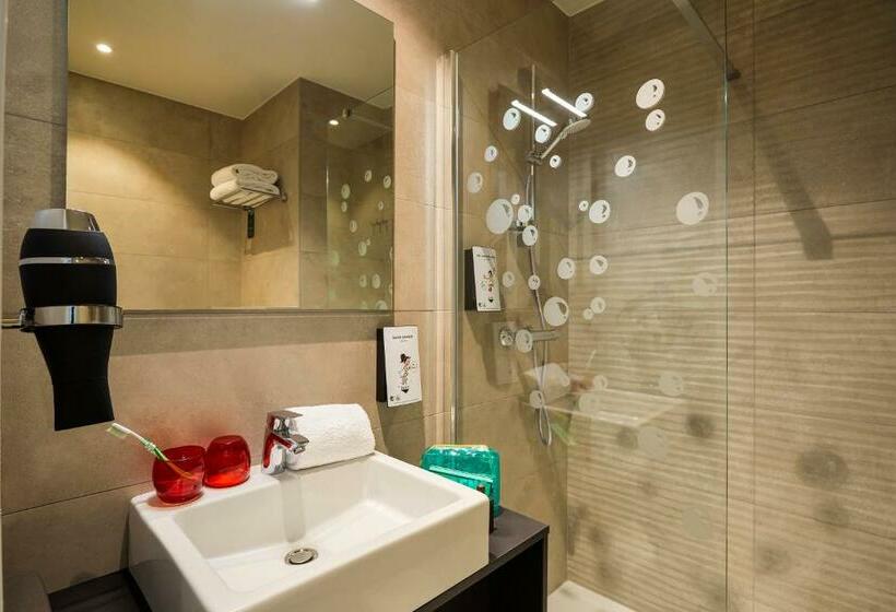 Стандартный Номер Кровать Кинг, Ibis Styles Liege Guillemins