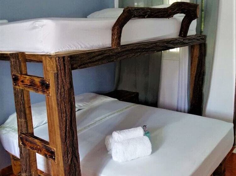 패밀리 룸, Hospedaje Villamar