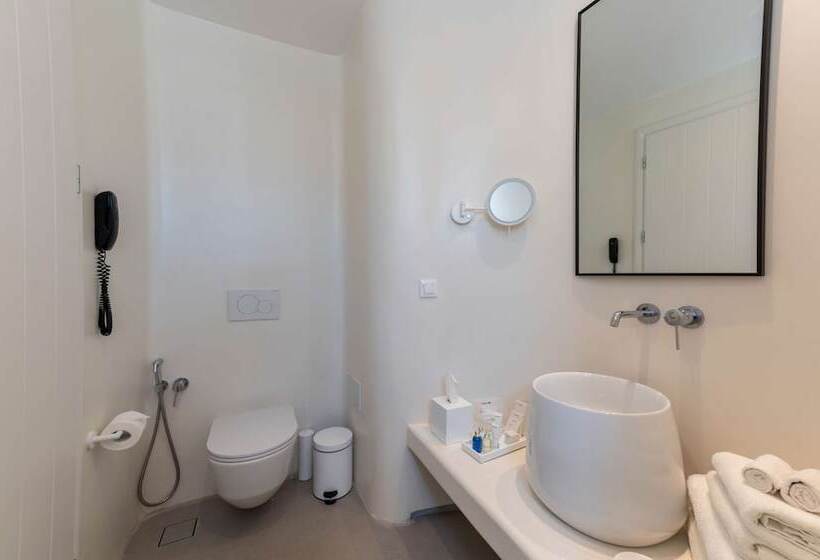 Номер Superior Вид на Море, Radisson Blu Euphoria Resort, Mykonos