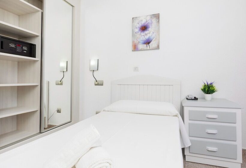 スタンダードシングルルーム, Hostal Molins Park