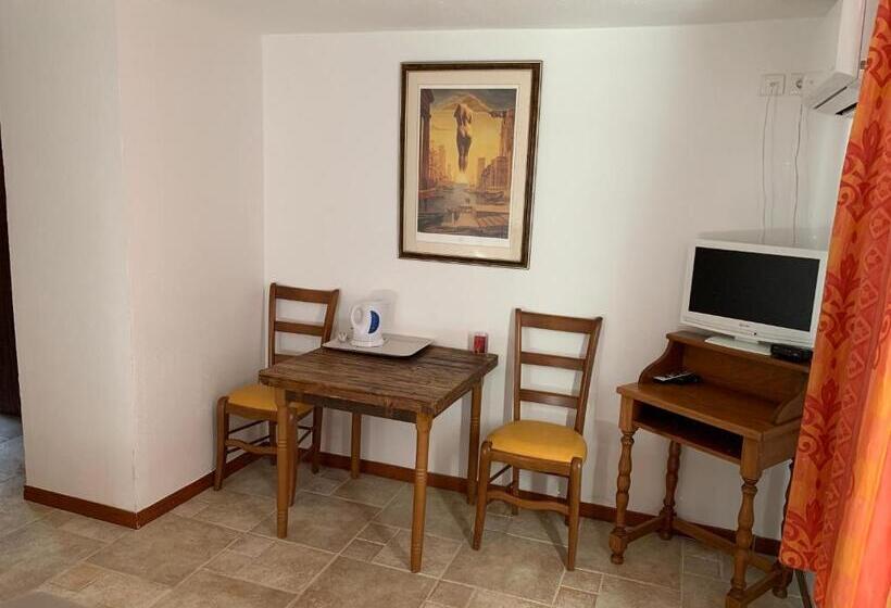 Апартаменты 1 Спальня без Кухни, Apart Hôtel Les 4 Sources