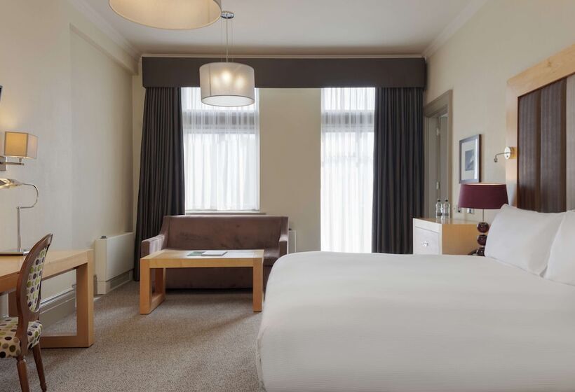 Номер Superior Кровать Кинг, Doubletree By Hilton Harrogate Majestic Hotel & Spa