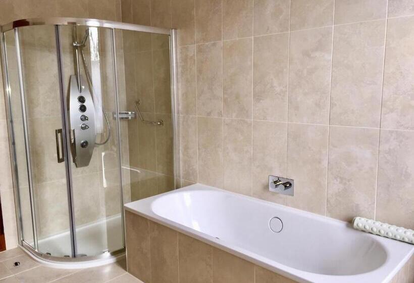 Номер Superior Кровать Кинг, Dalrachney Lodge