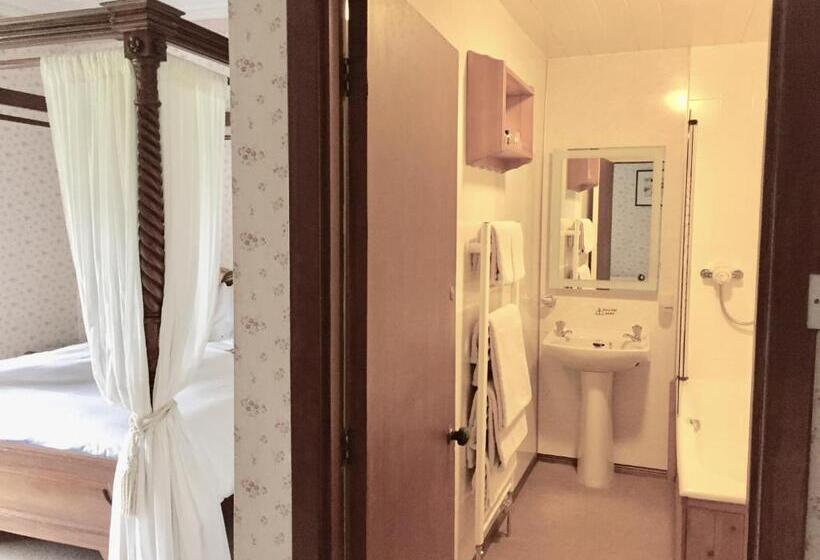 Номер Superior Кровать Кинг, Dalrachney Lodge