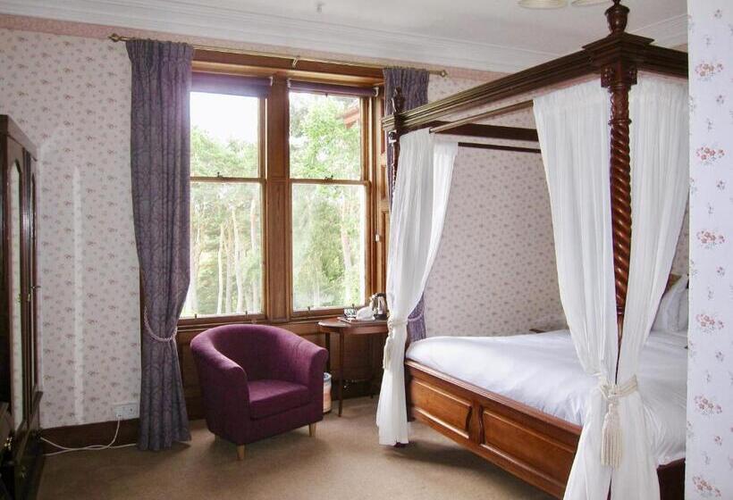 Номер Superior Кровать Кинг, Dalrachney Lodge
