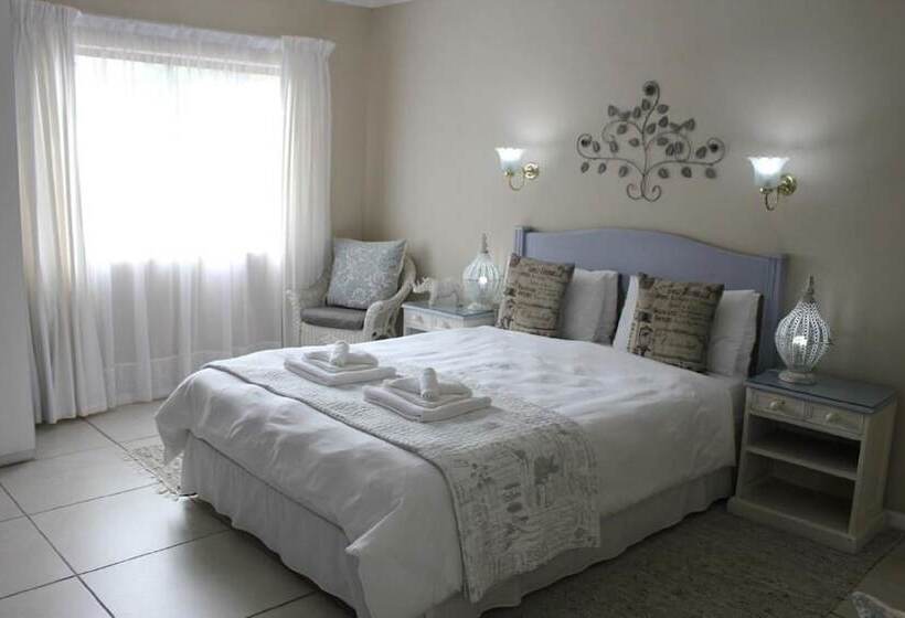 Номер Стандарт, The Sabie Town House Guest Lodge