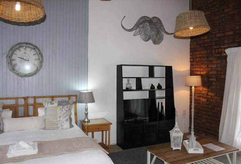 Номер Стандарт, The Sabie Town House Guest Lodge