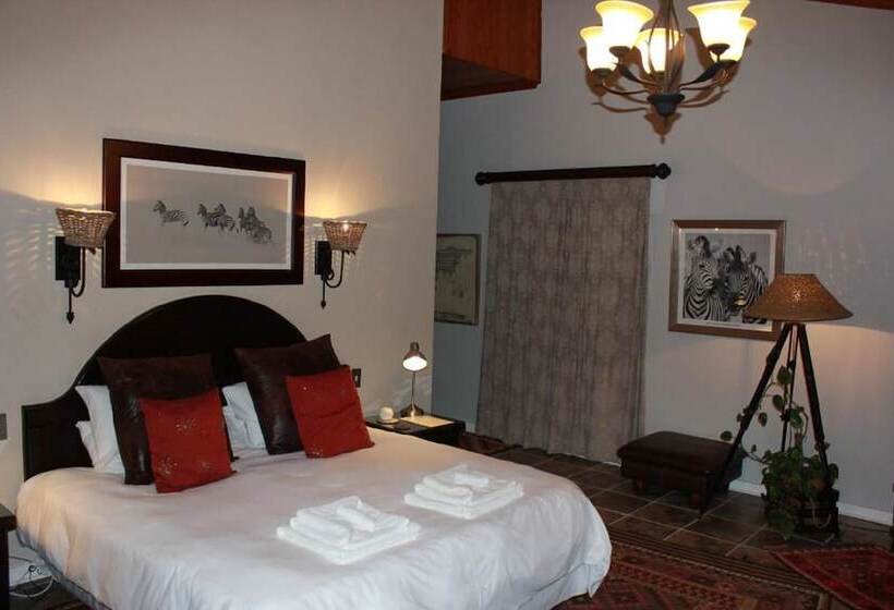 Deluxe люкс с видом, The Sabie Town House Guest Lodge