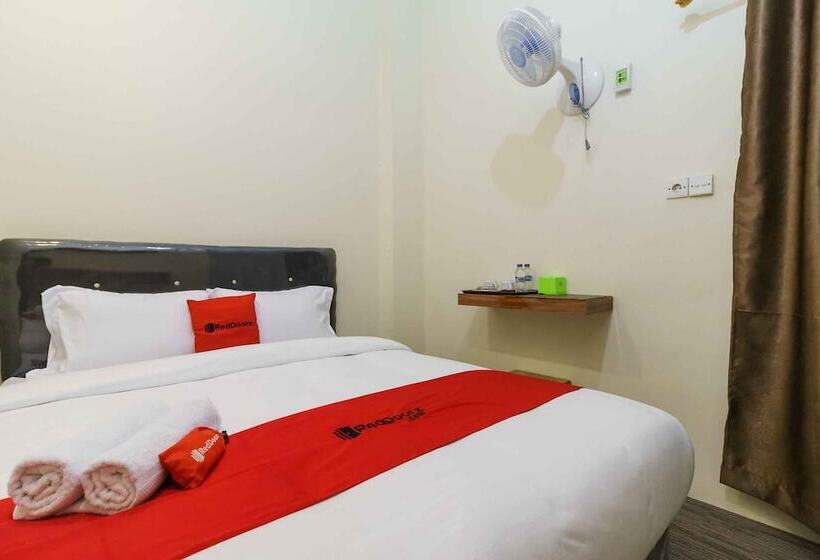 Номер Стандарт, Reddoorz Syariah Near Lubang Jepang Bukittinggi