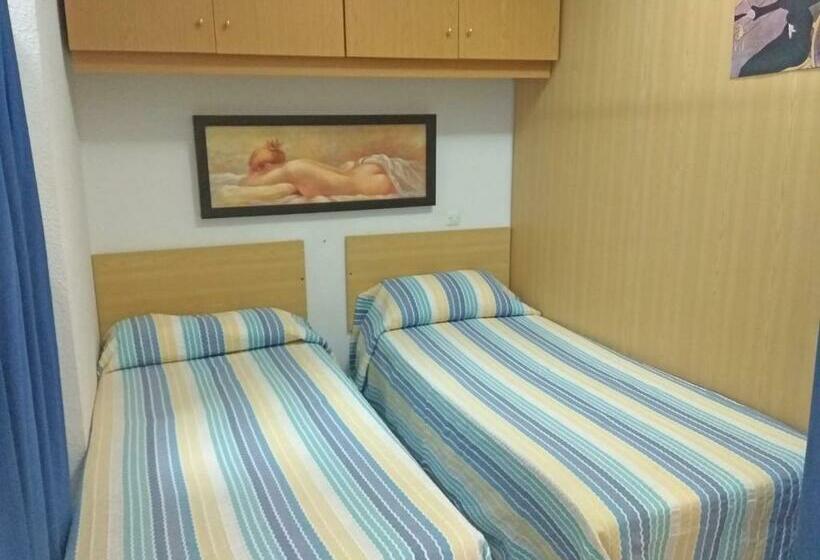 Standart Stüdyo, Apartamentos Voramar 3000