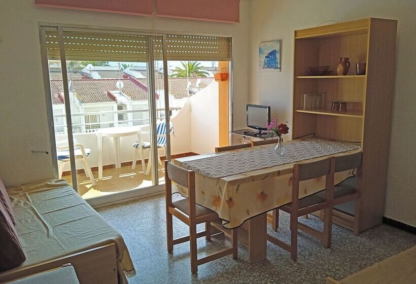 Standart Stüdyo, Apartamentos Voramar 3000