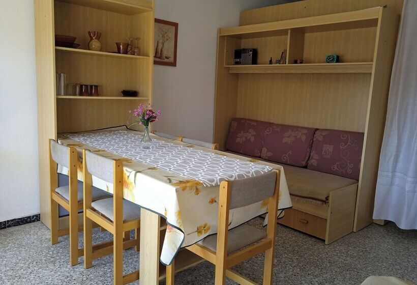 Standart Stüdyo, Apartamentos Voramar 3000