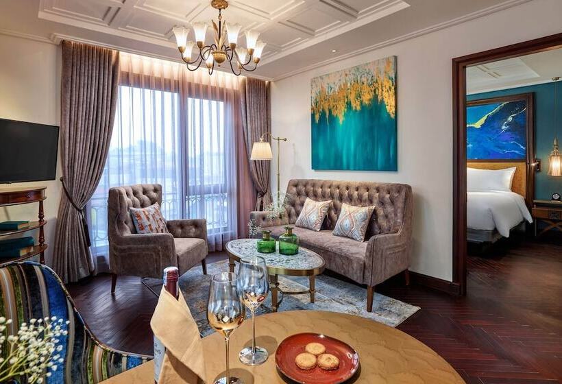 سوییت, Peridot Grand Luxury Boutique