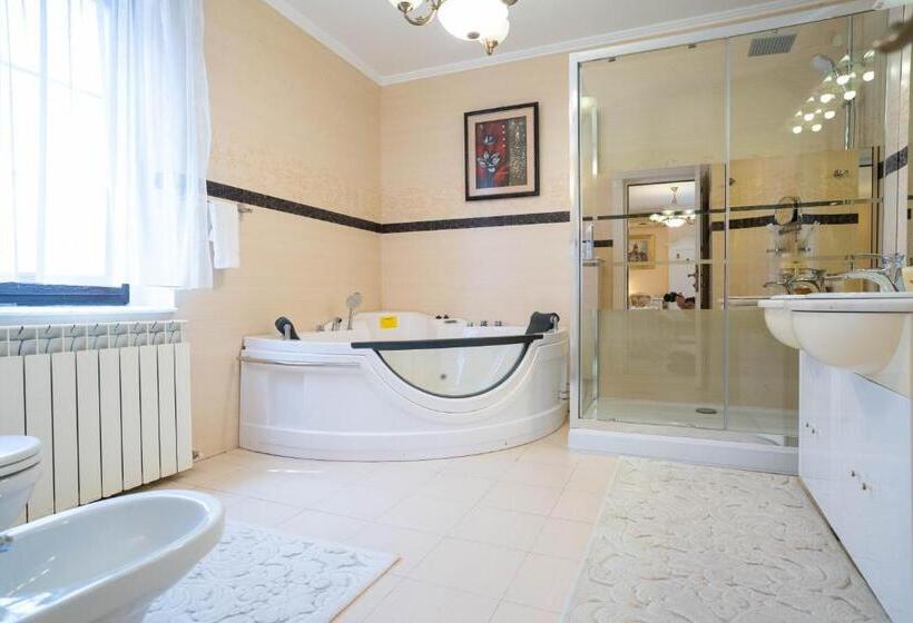 Номер Deluxe Кровать Кинг, Villa Alice