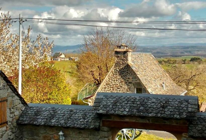 Номер Стандарт Трехместный, Lo Soulenquo à Fonteilles Sur Le Gr 65
