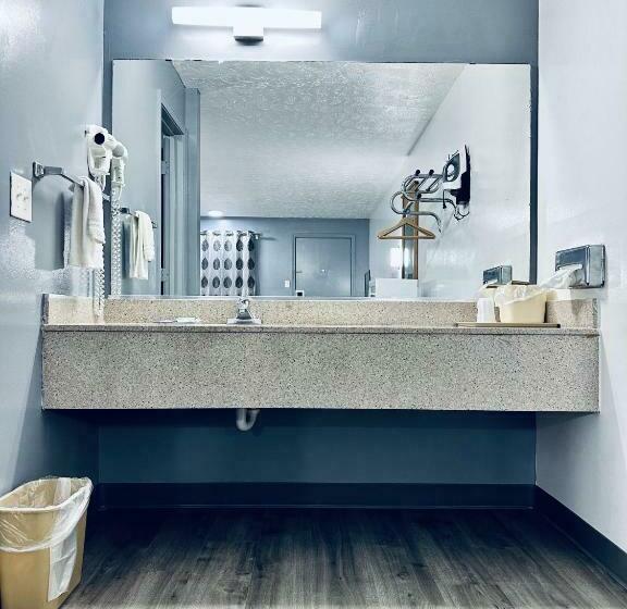 带大床的标准间, Relax Inn